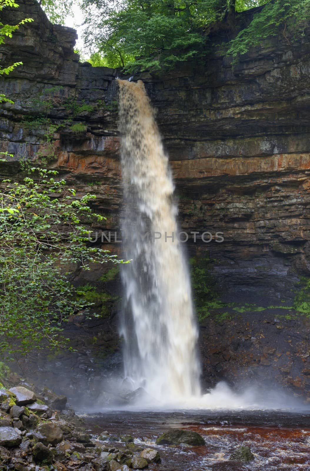 Hardraw Force waterfall, Yorkshire Dales National Park, England.