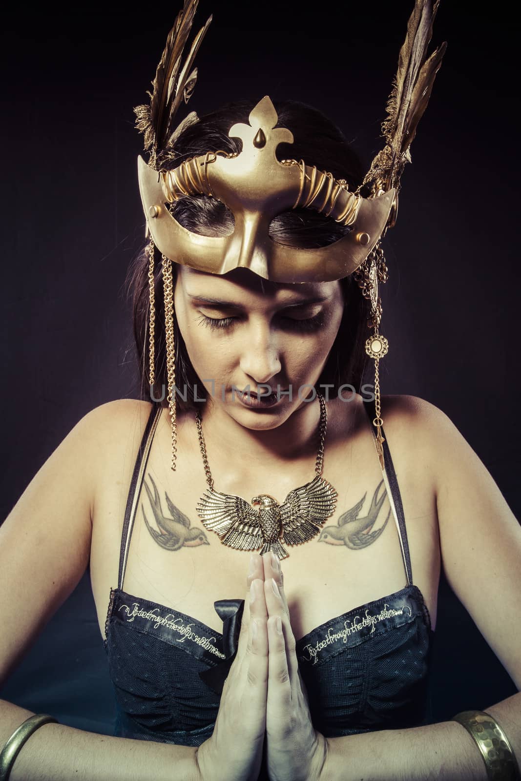 Warrior woman with gold mask, long hair brunette. Long hair. Pro by FernandoCortes