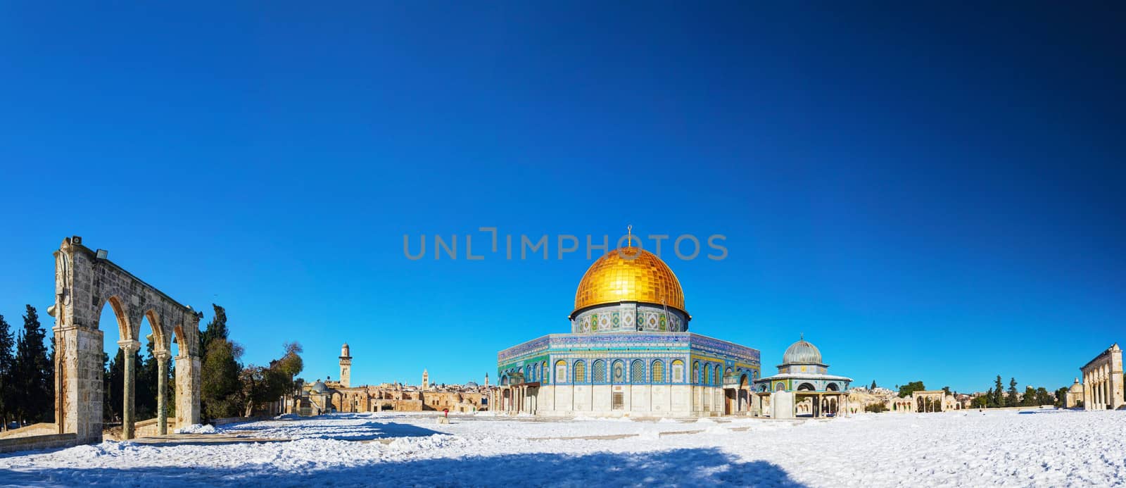 Dome of the Rock mosque in Jerusalem by AndreyKr