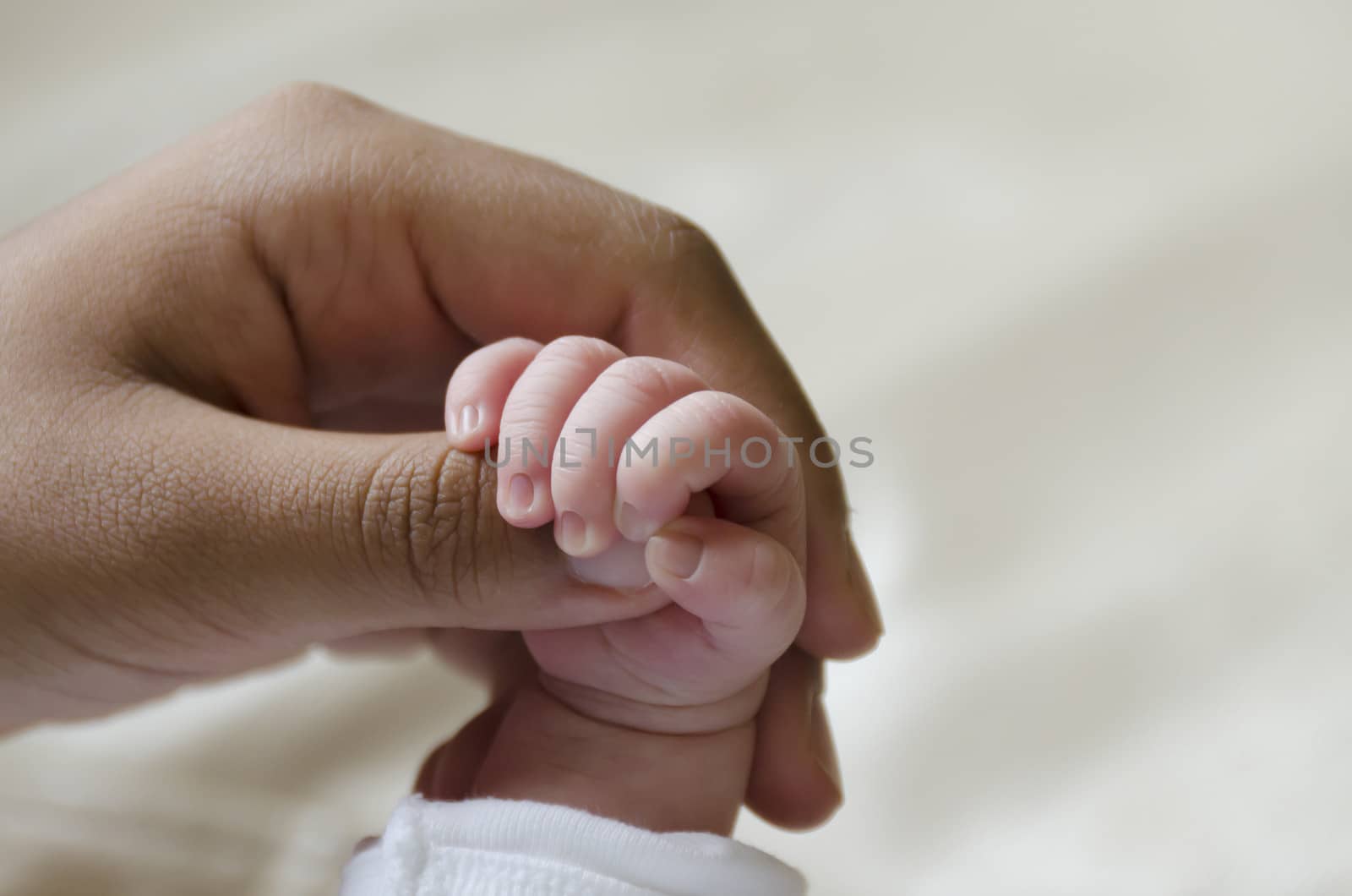 Baby hand by Joeblack