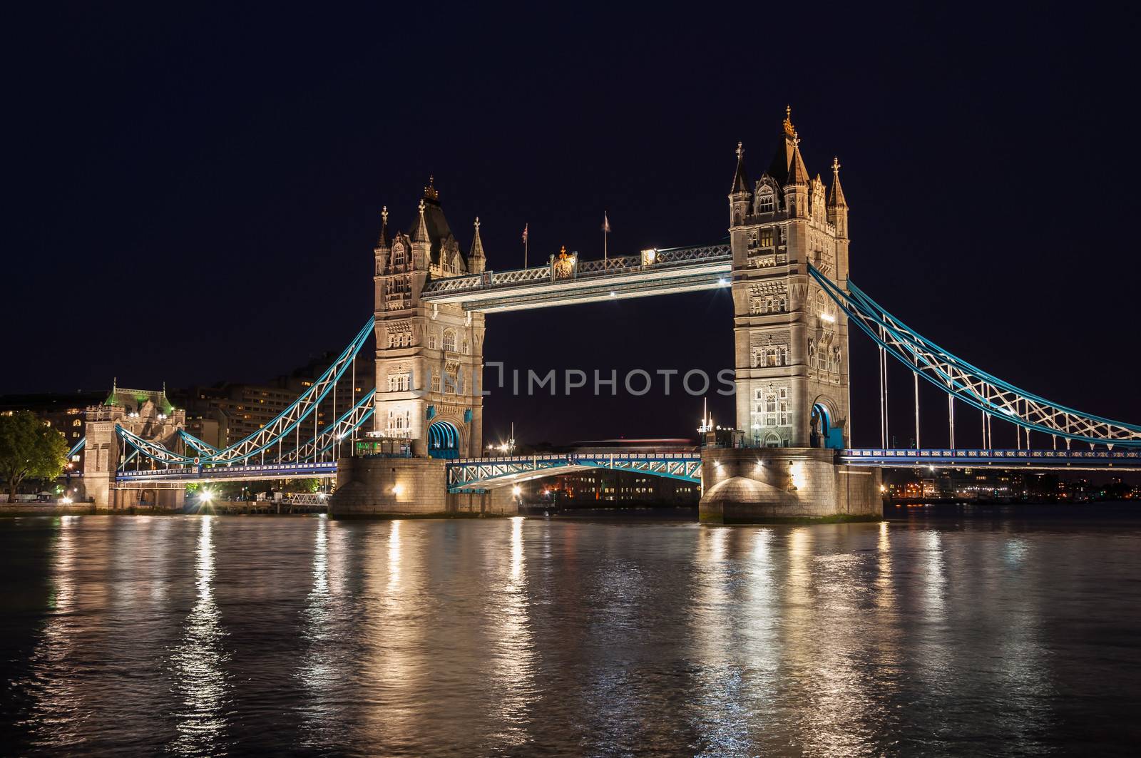Tower Bridge, famous landmark of London at night