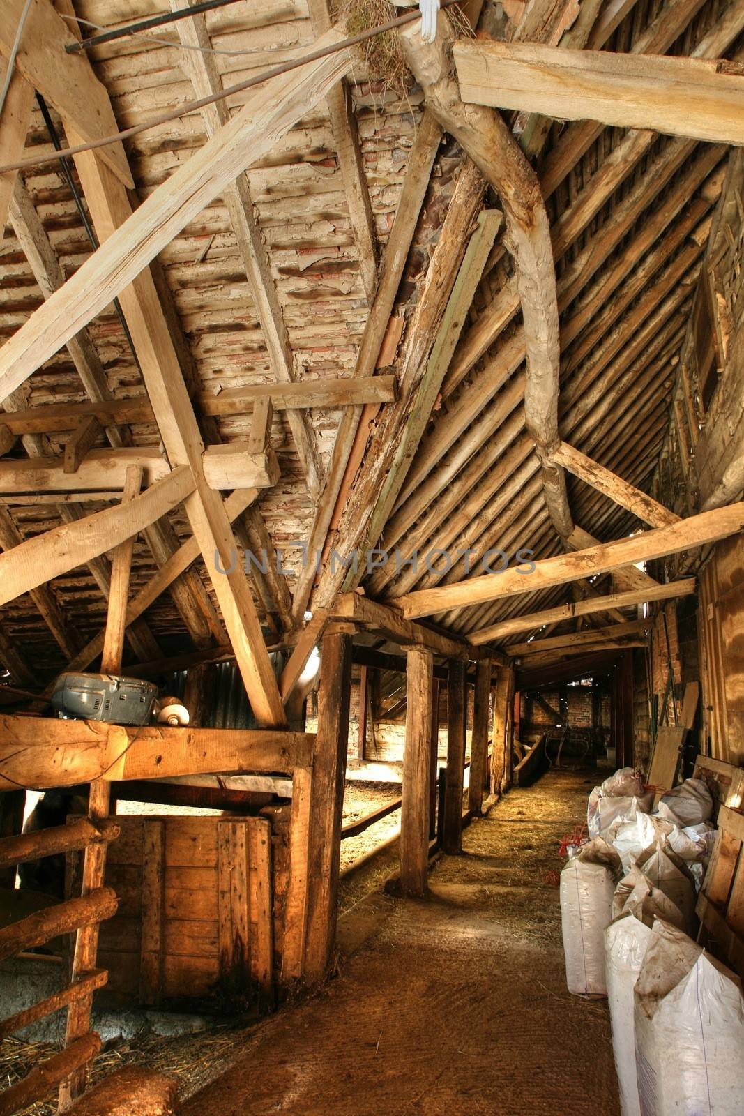 Traditional timber-framed barn, Worcestershire, England.