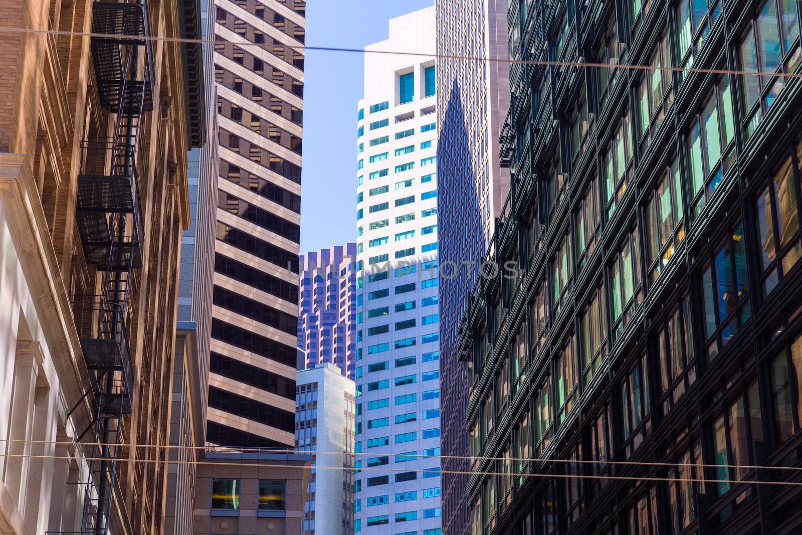 San Francisco Downtown buildings at California by lunamarina