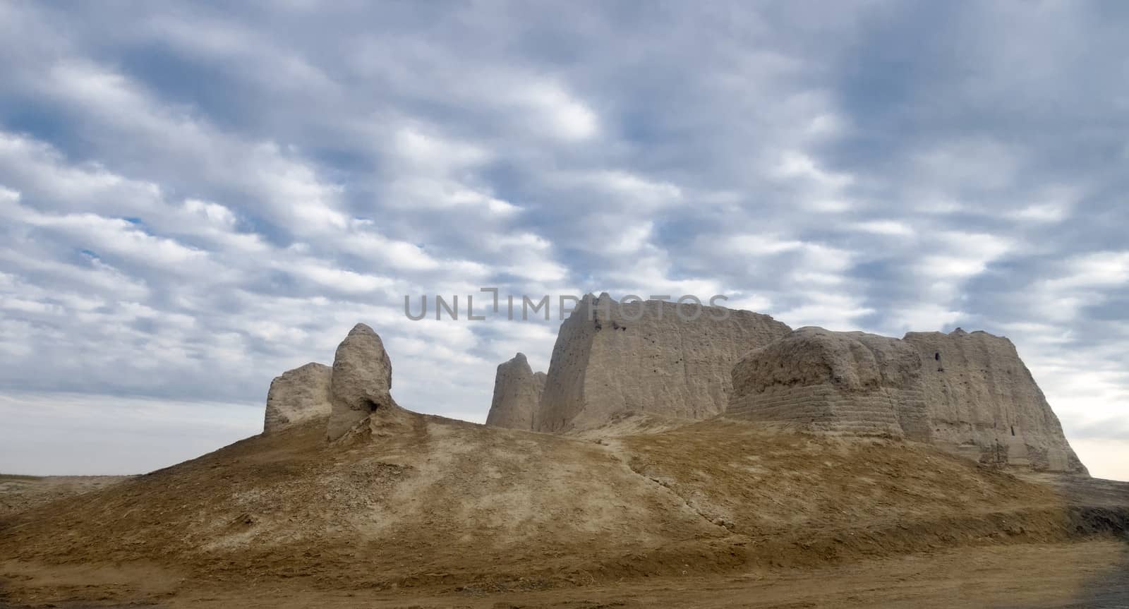 remains of Greater Kyz Kala ( "maiden's fortress"), Merv Oasis of the Karakum Desert, UNESCO World Heritage site,  Turkmenistan