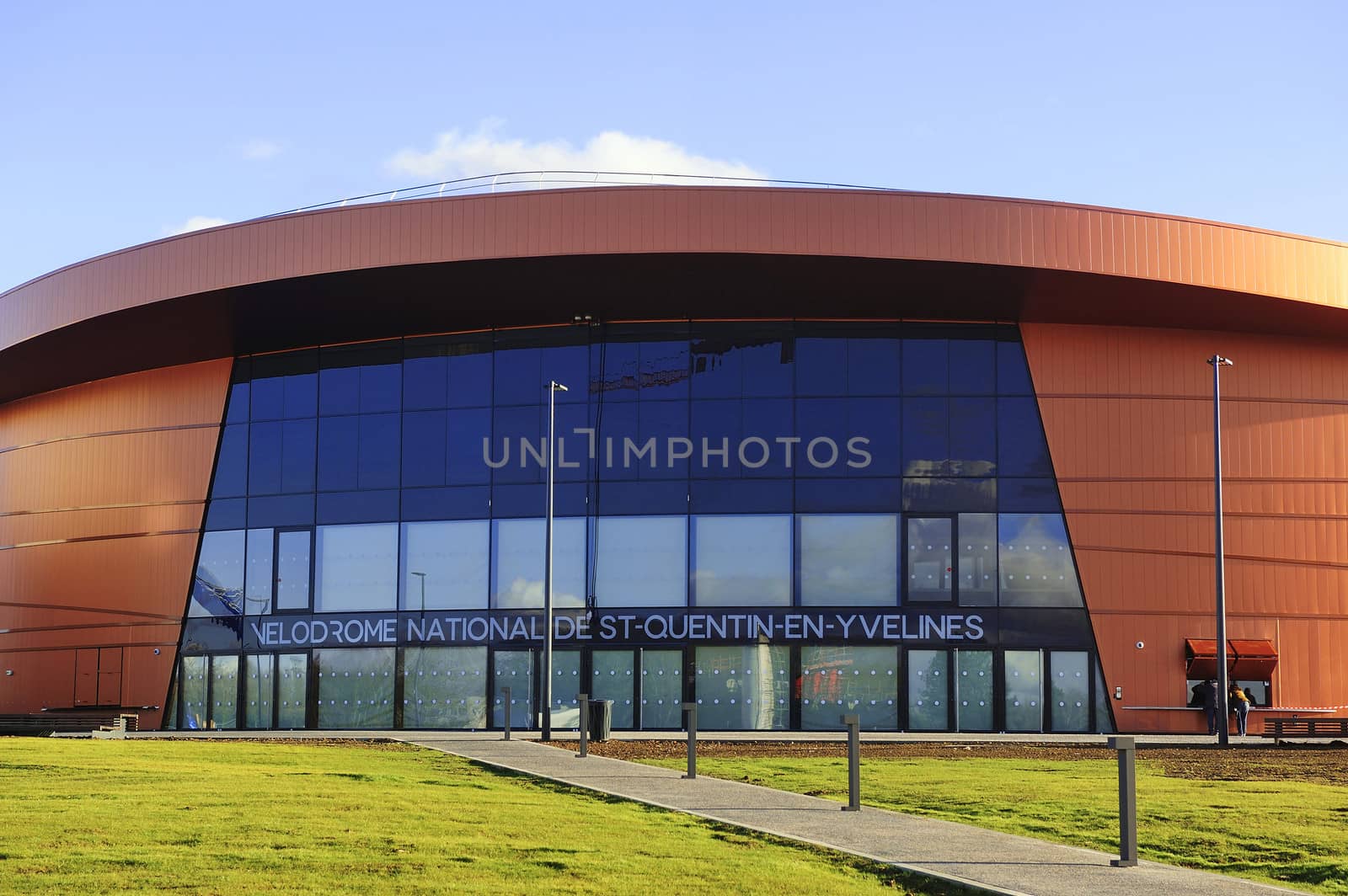 French velodrome Saint-Quentin-en-Yvelines, located in the department of Yvelines near Paris and has just been completed