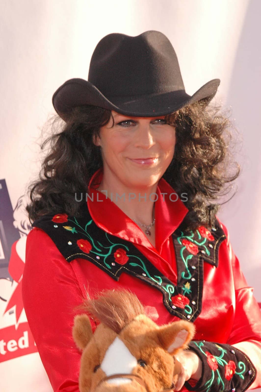 Jamie Lee Curtis at the 2004 Dream Halloween Fundraiser For Children Affected by AIDS Foundation, Barker Hangar, Santa Monica, CA 10-30-04