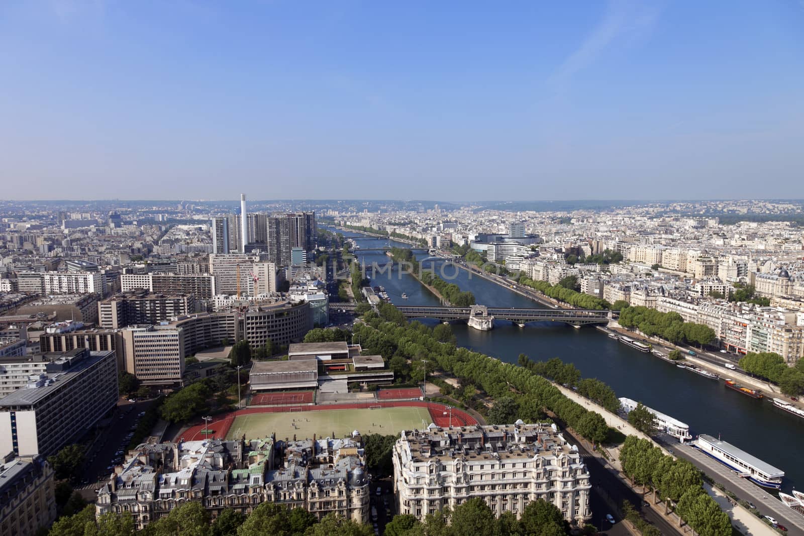 Paris, view from the Eiffel Tower by johan10
