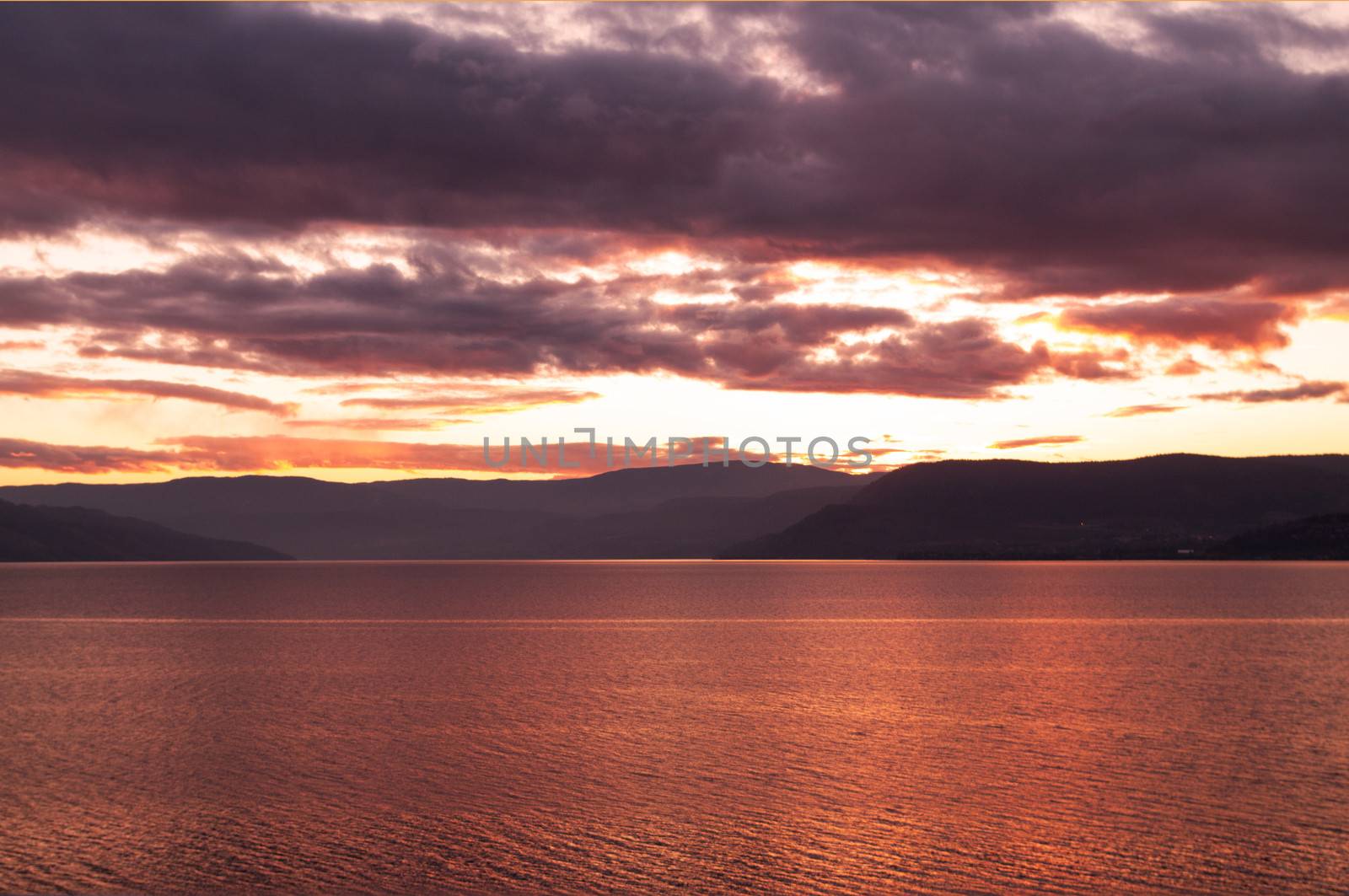 SunSet over Lake Okanagan by edcorey