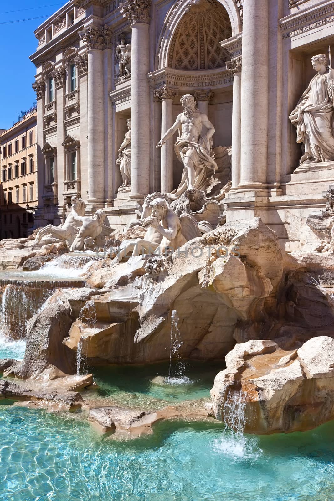 Fountain di Trevi - most famous fountain in Rome, Italy
