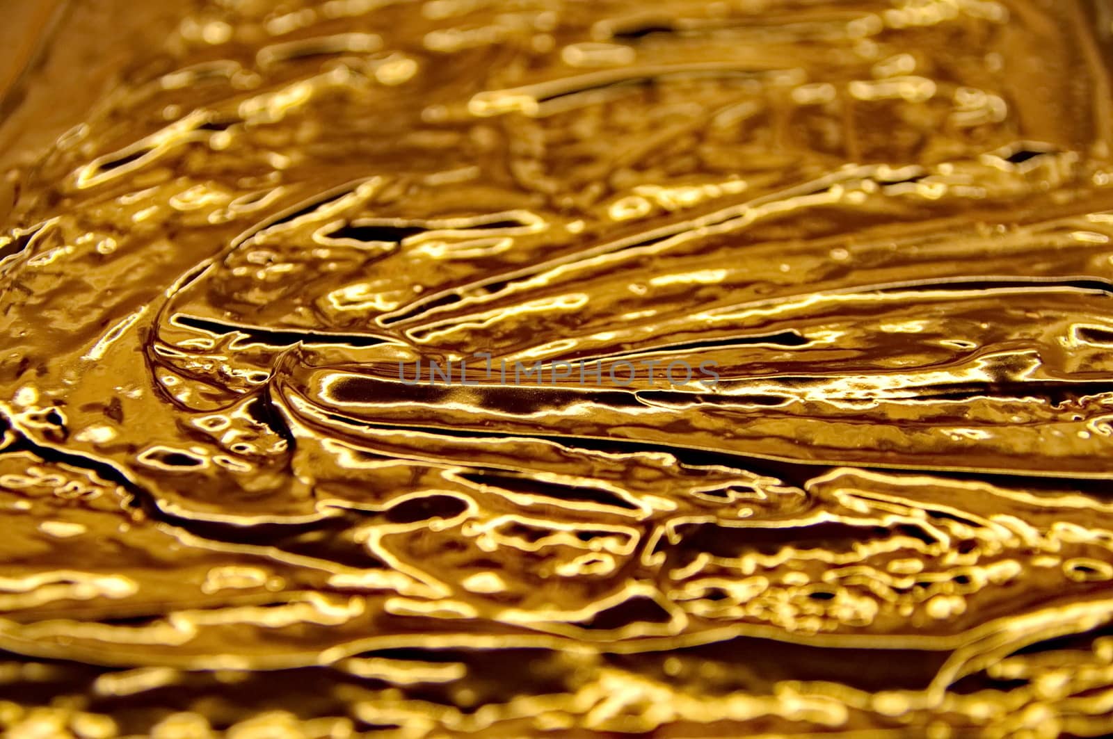 Flowing golden chocolate