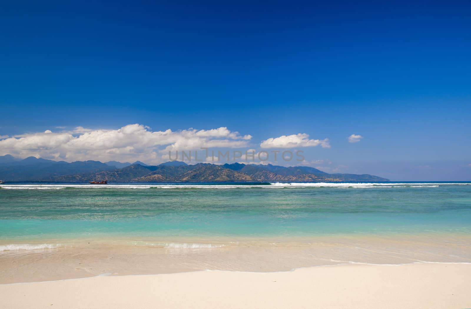 Beautiful landscape picture from a beach in Indon��sia