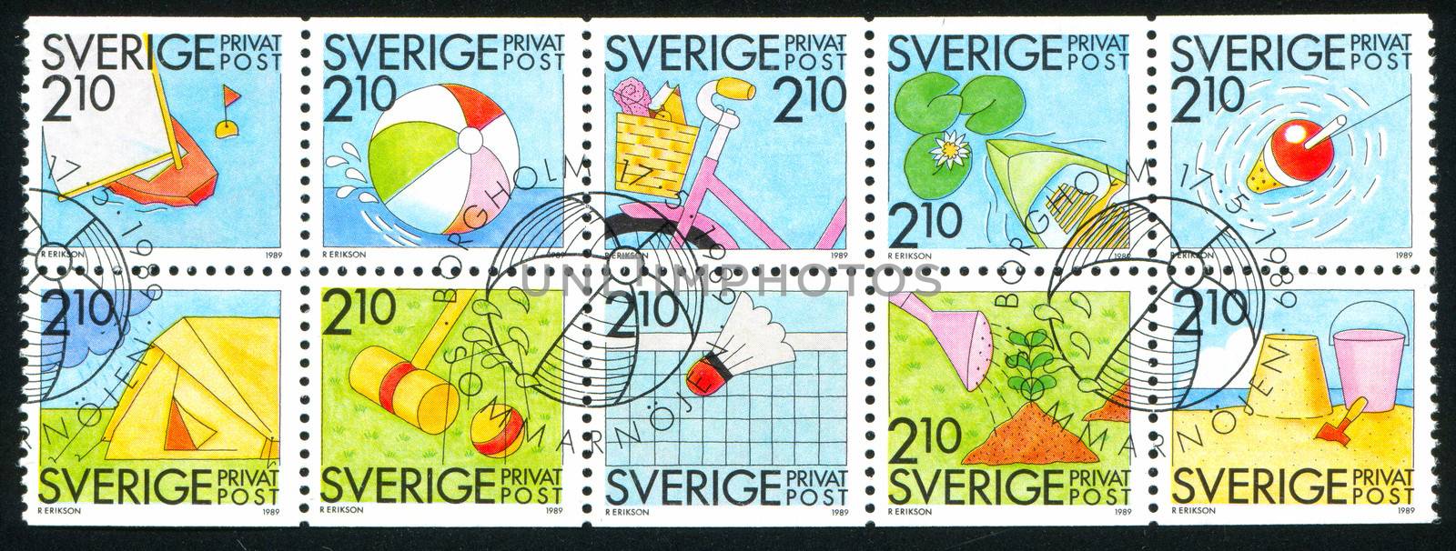 SWEDEN - CIRCA 1989: stamp printed by Sweden, shows Beach ball, circa 1989