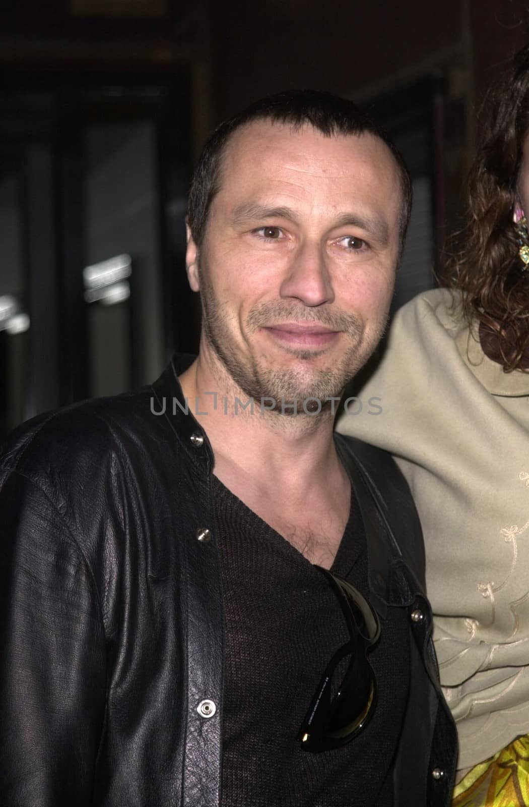 Michael Wincott at the People And Places With No Names benefit and auction, Ace Gallery Los Angeles, 03-19-02