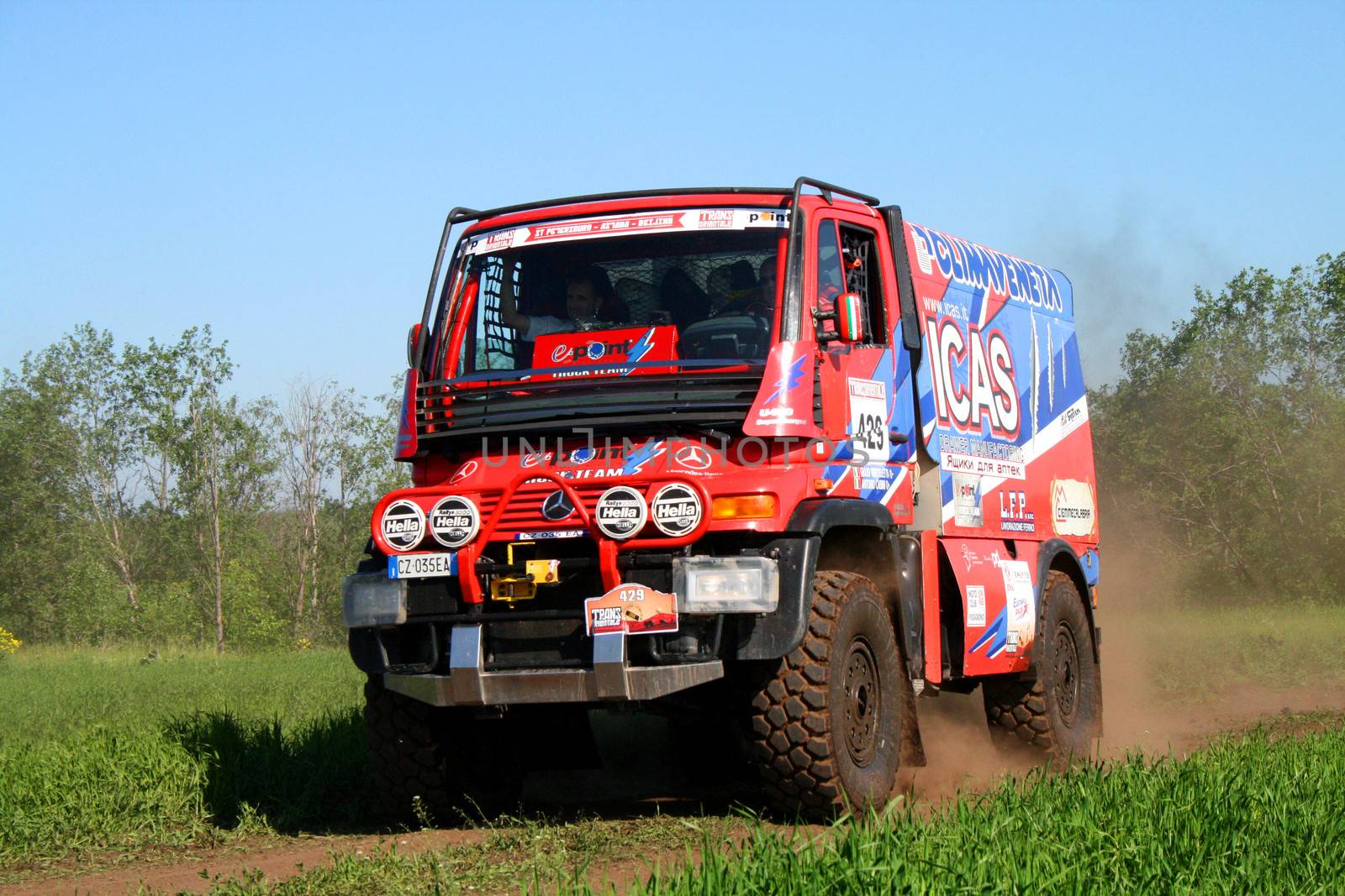 TATARSTAN, RUSSIA - JUNE 15: Giulio Verzeletti's Unimog (No. 429) competes at the rally Transorientale 2008 on June 15, 2008 near town of Naberezhnye Chelny, Tatarstan, Russia.