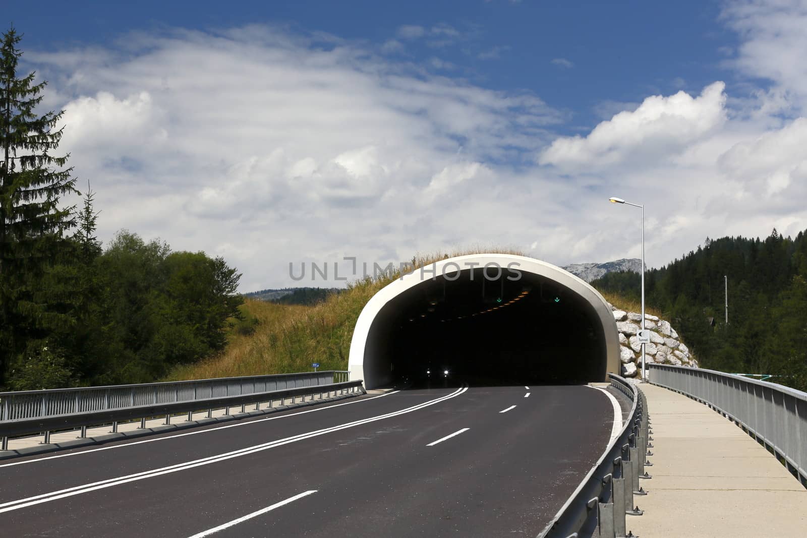 Large mountains tunnel