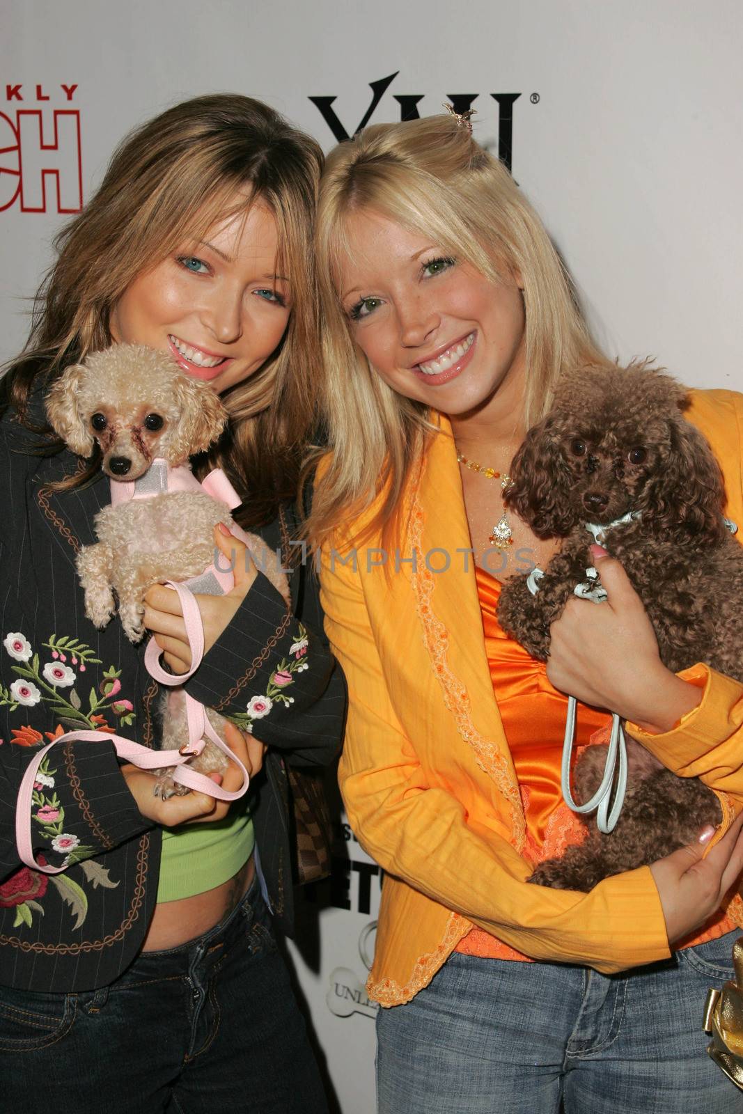 Ashley Peldon and Courtney Peldon at the In Touch Presents Pets And Their Stars Party, Cabana Club, Hollywood, CA 09-21-05