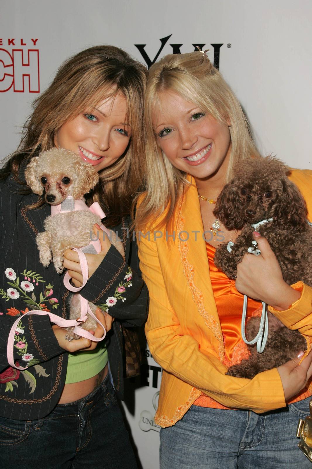 Ashley Peldon and Courtney Peldon at the In Touch Presents Pets And Their Stars Party, Cabana Club, Hollywood, CA 09-21-05