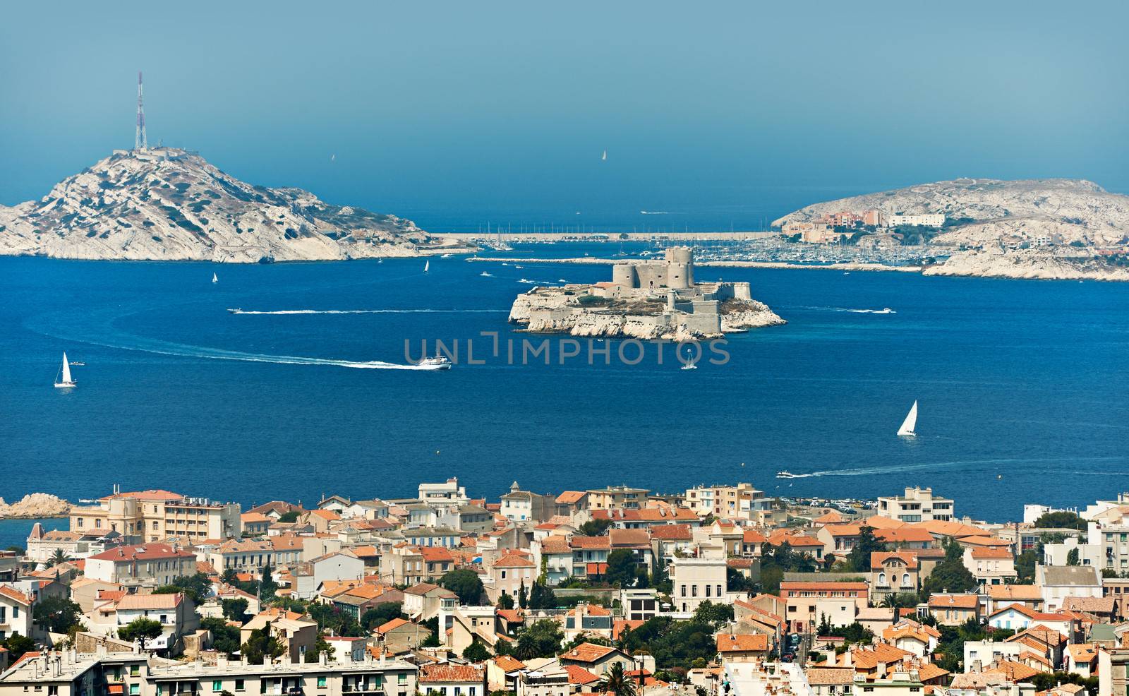 Bay of Marseille with If castle by ecobo