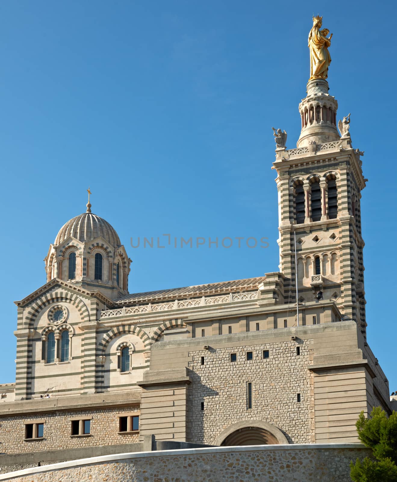 Notre dame de la garde cathedral by ecobo