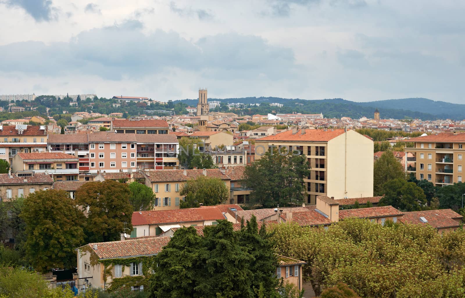 Aix en Provence old town overview