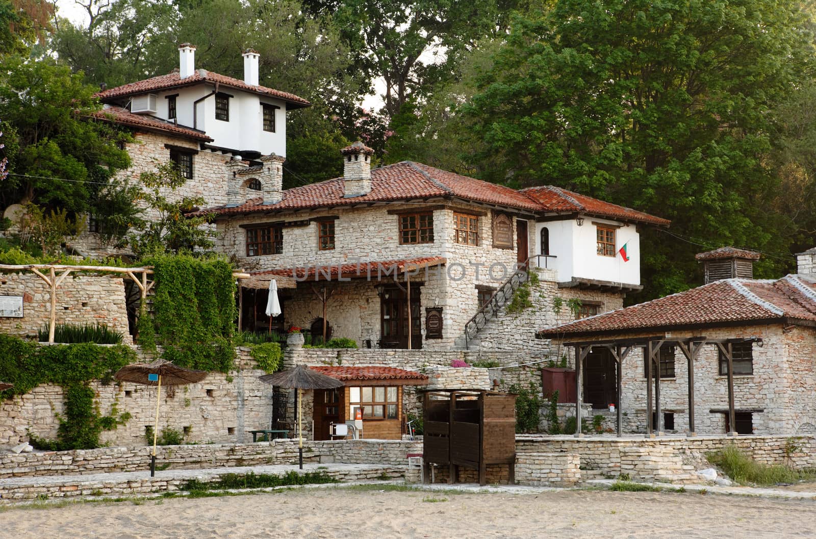 Balchik, houses from the palace complex by ecobo
