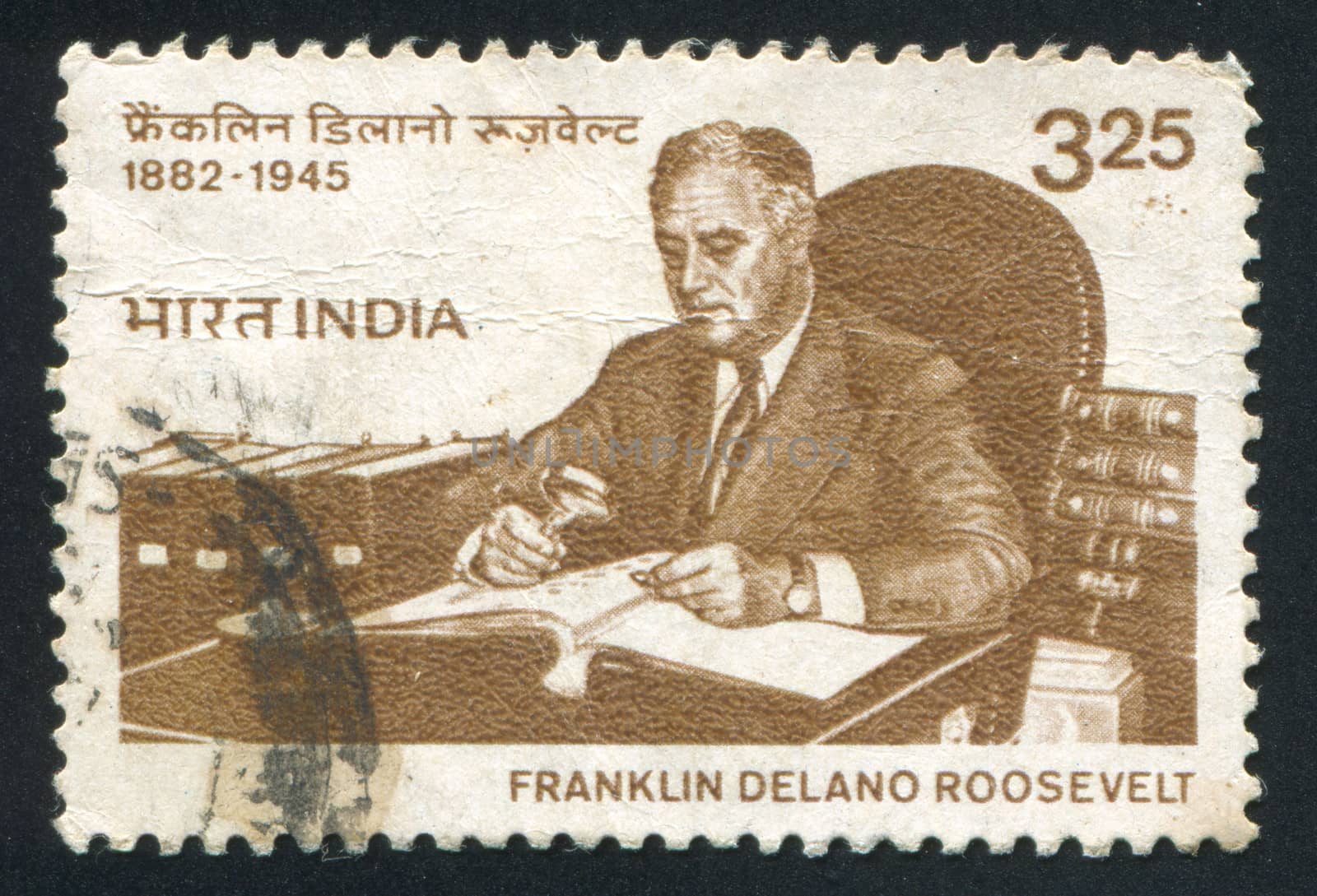 INDIA - CIRCA 1983: stamp printed by India, shows president Franklin D. Roosevelt, circa 1983