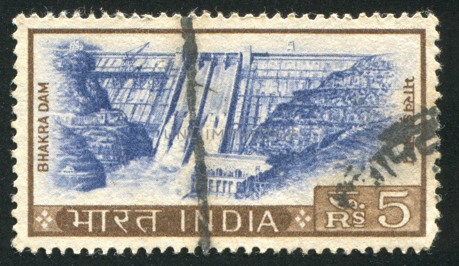 INDIA - CIRCA 1975: stamp printed by India, shows Bhakra Dam, circa 1975