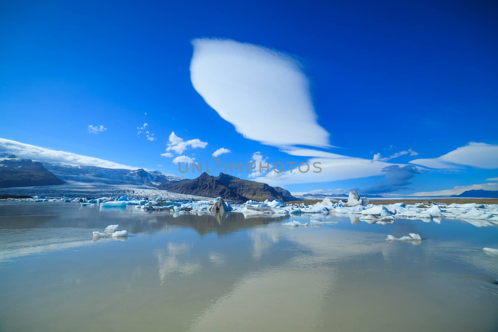 Glacier lagoon in Vatnajokull National Park, Iceland
