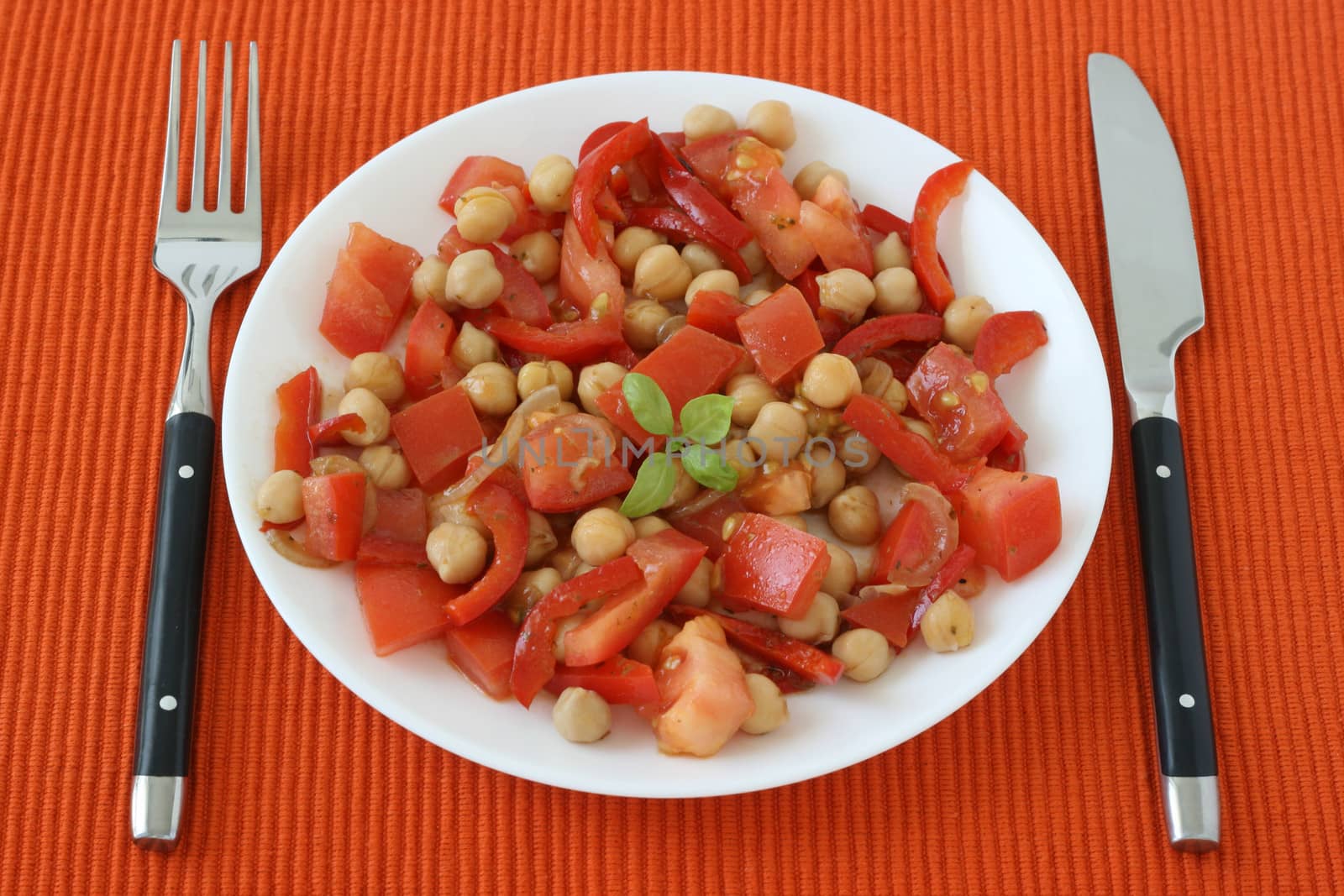 salad with chick-pea