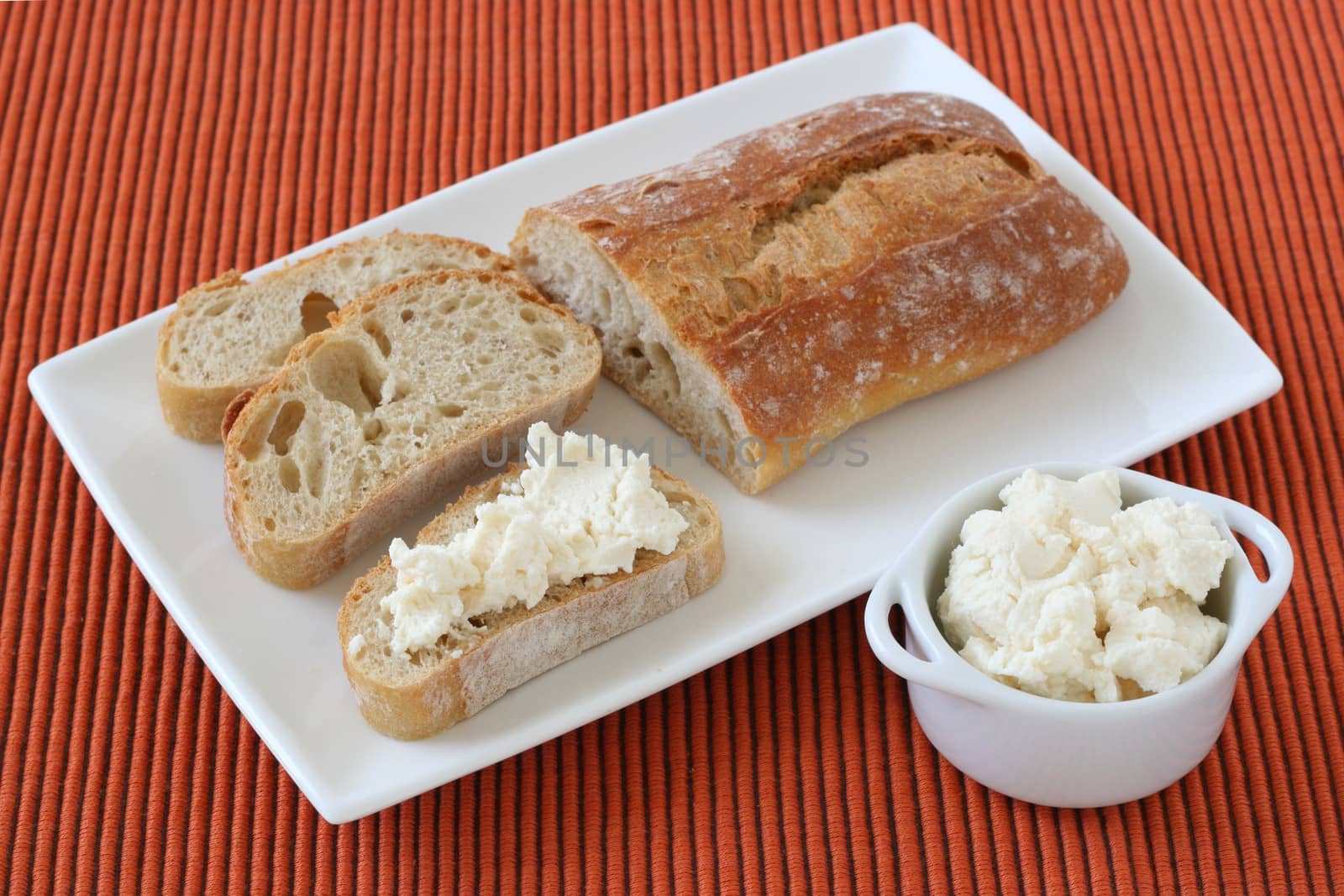 bread with cream cheese by nataliamylova