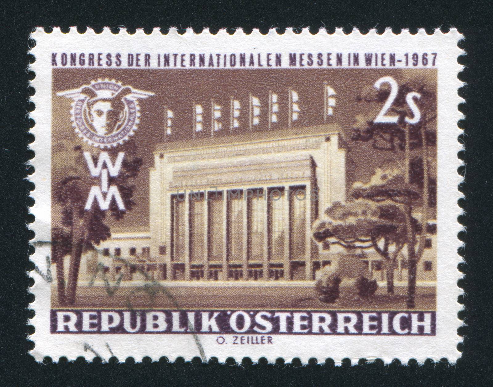 AUSTRIA - CIRCA 1967: stamp printed by Austria, shows  Main Gate to Fair, Prater, Vienna, circa 1967