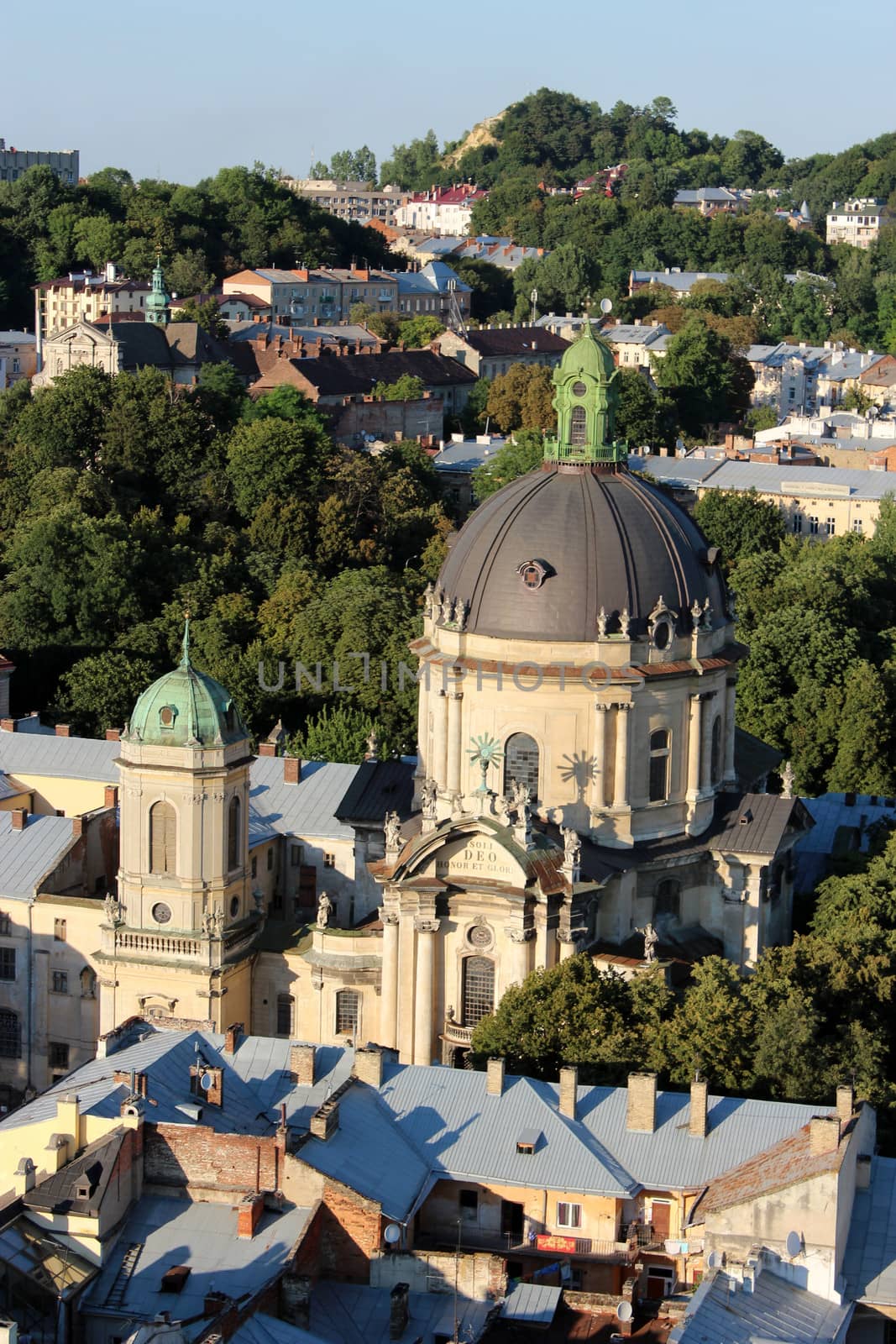 The Dominican church and monastery in Lviv by alexmak