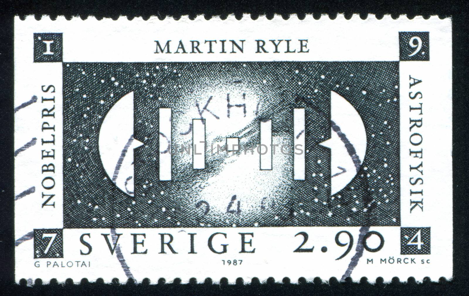 SWEDEN - CIRCA 1987: stamp printed by Sweden, shows Martin Ryle, Great Britain, circa 1987