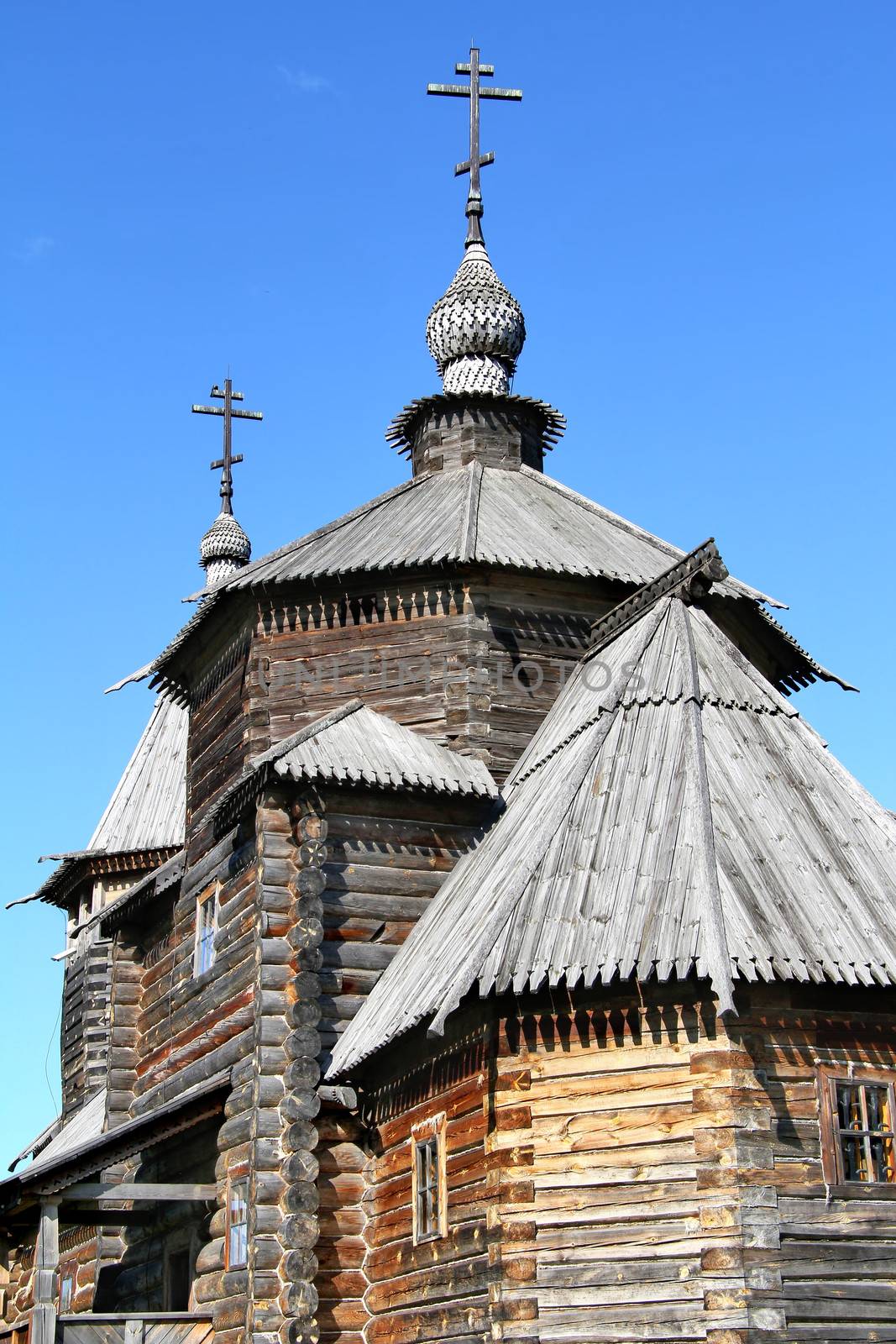 Wood orthodox architecture by Artzzz