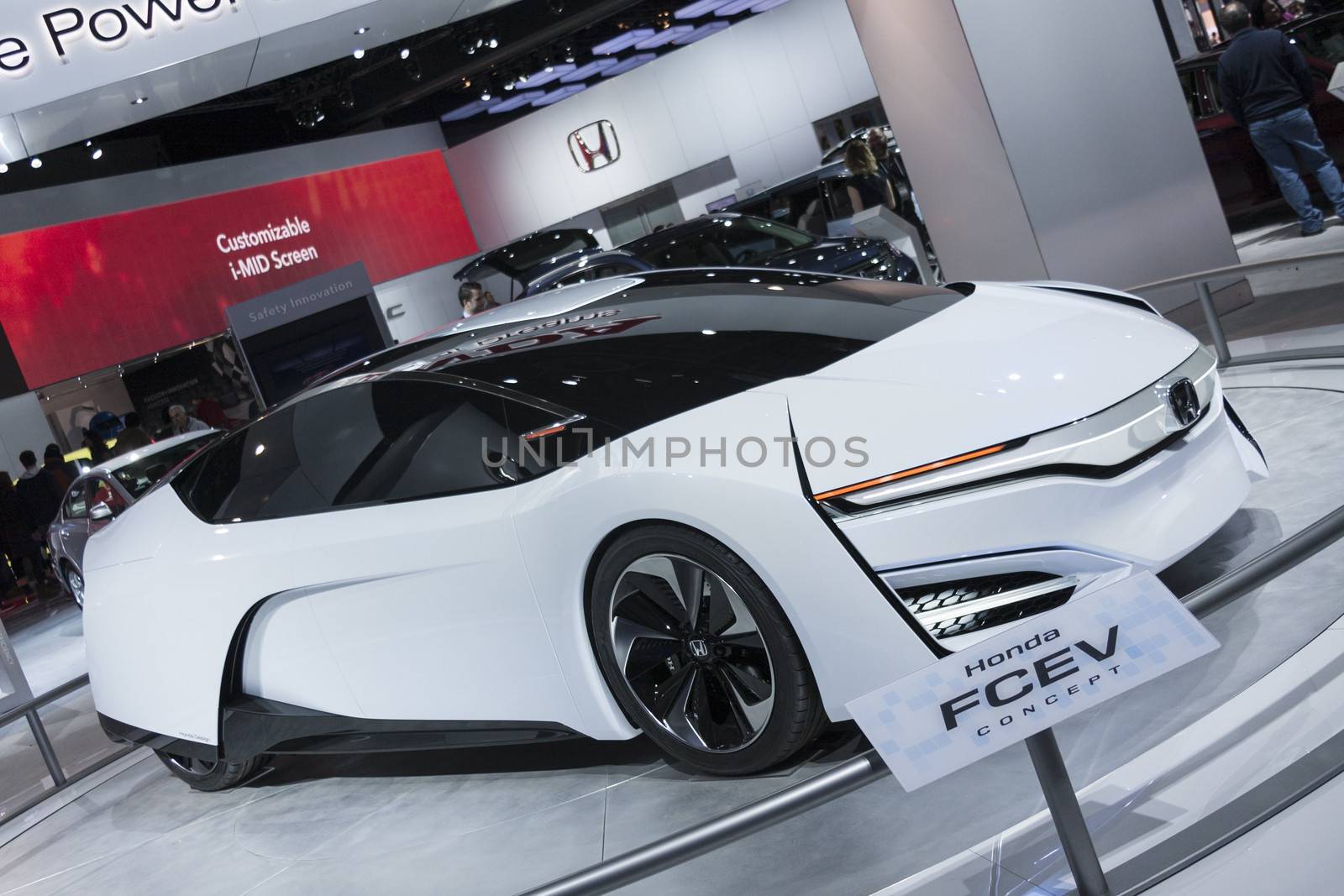 DETROIT - JANUARY 26 :The Honda FCEV concept at The North Americ by snokid