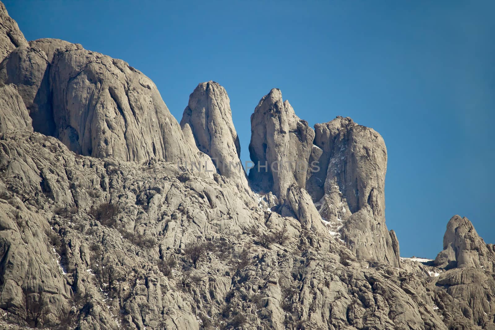 Stone sculptures of Velebit mountain by xbrchx