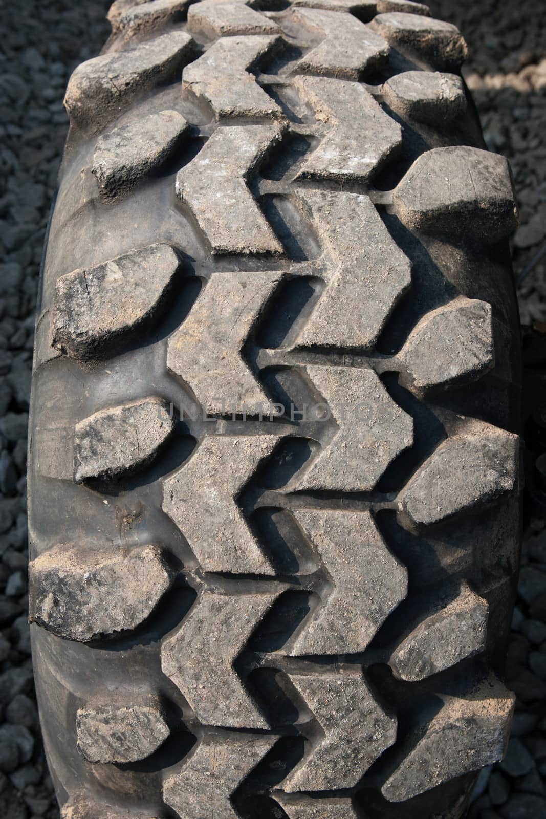 Used and high performance SUV sand tire