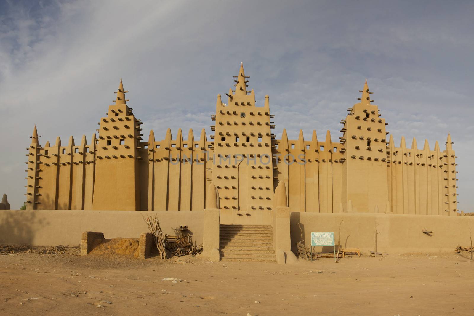 The big mosque in Djenné and the traditional mud building in Mali.