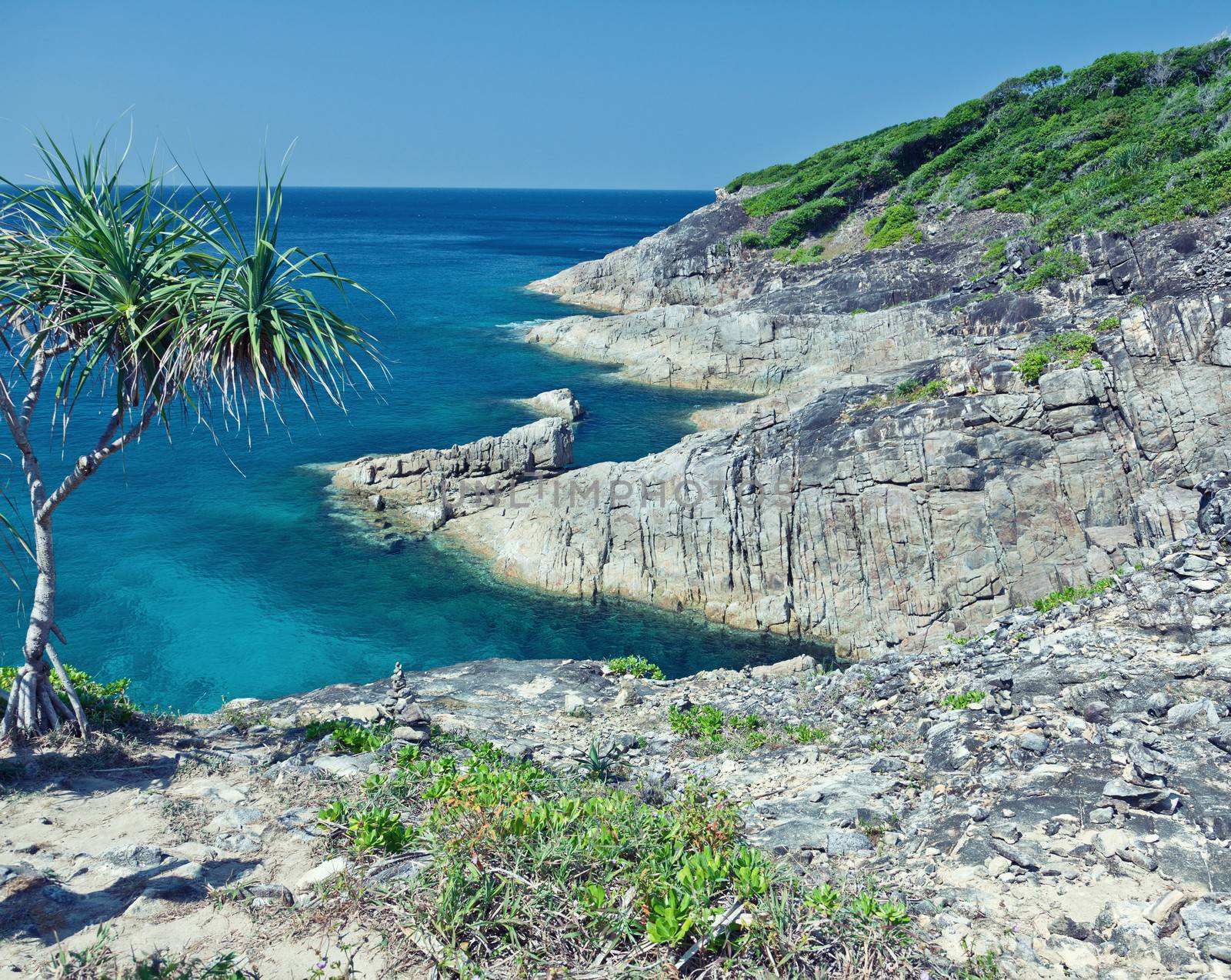 Similan Island  by vicnt