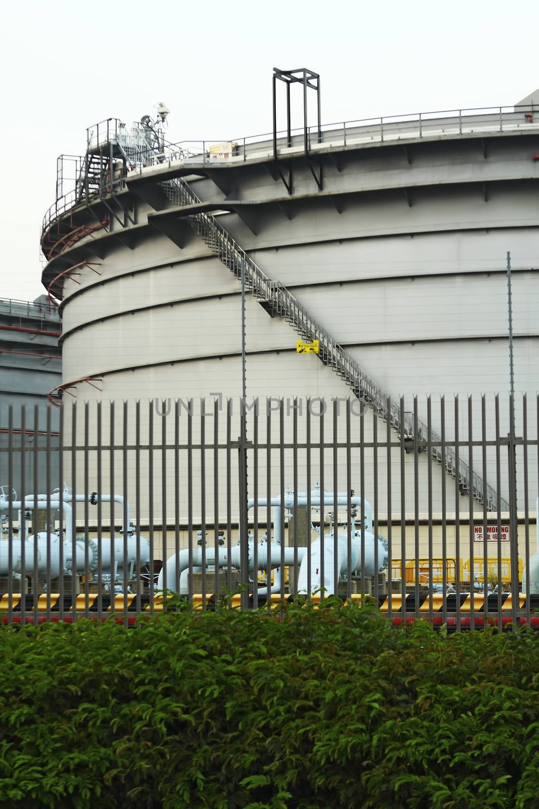 gas tanks in the industrial estate, suspension energy for transportation and household use 