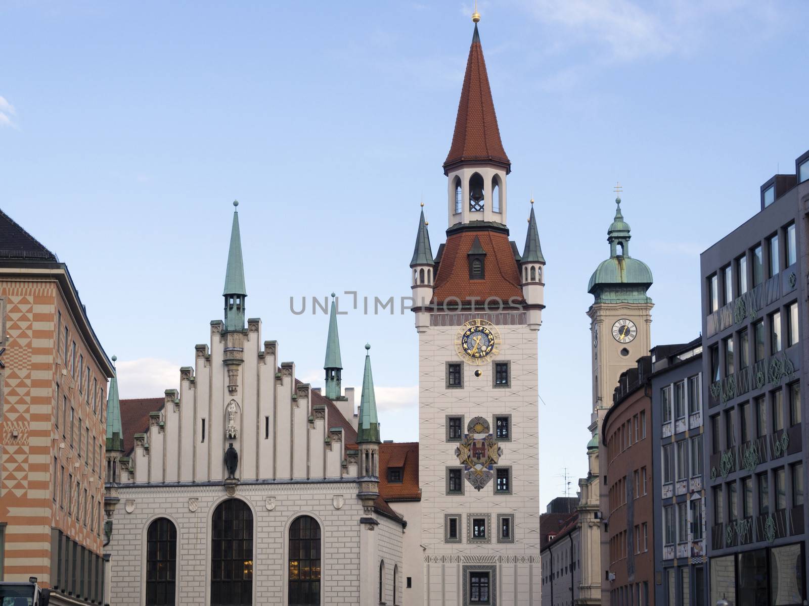 Alltes Rathaus Munich by yuriz