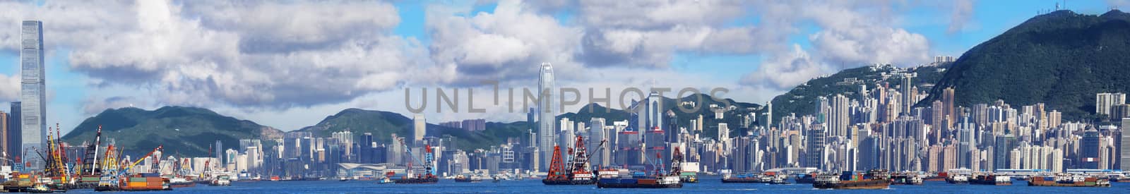 hong kong panoramic by cozyta