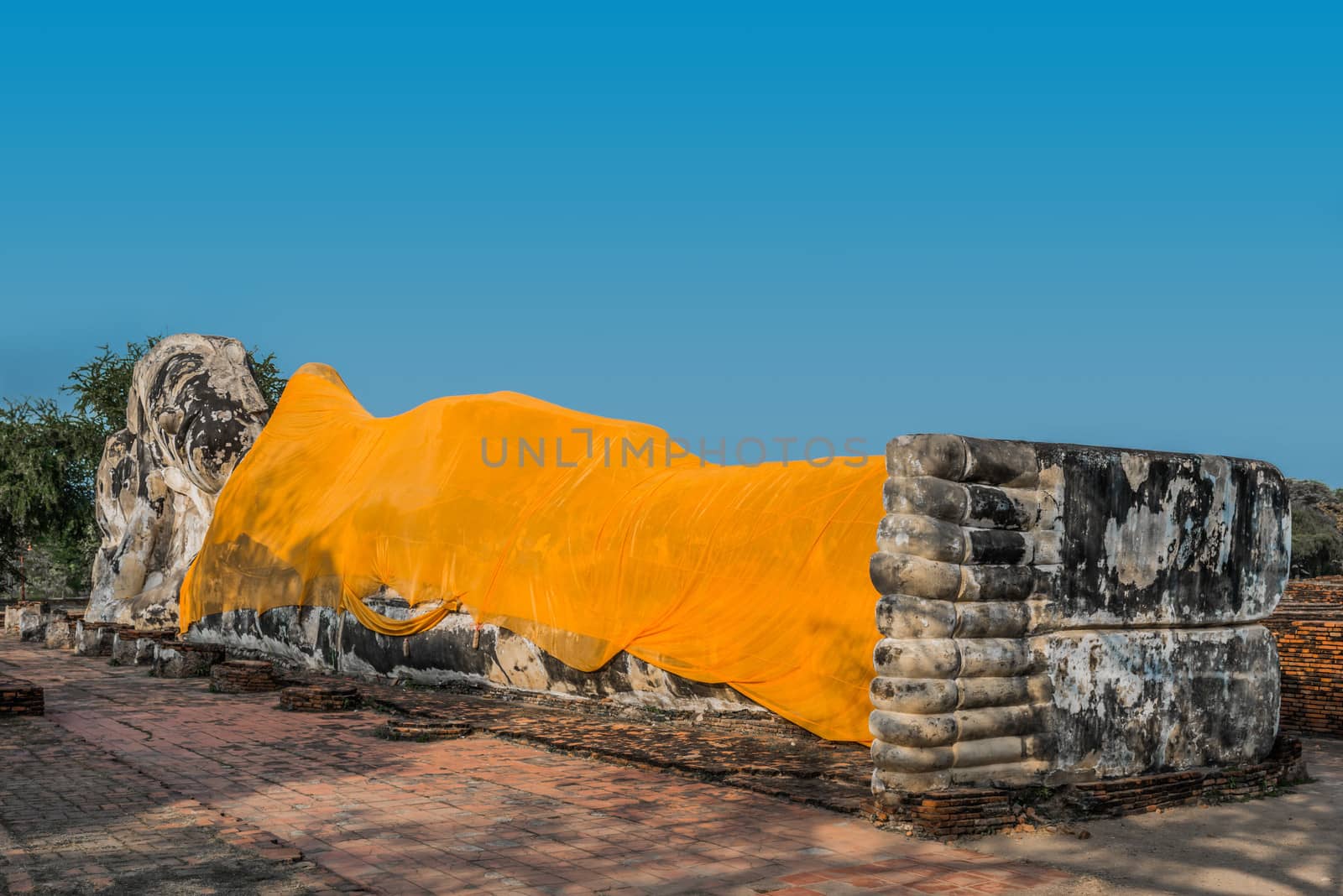 giant reclining buddha statue at Wat Lokayasutharam Ayutthaya bangkok thailand