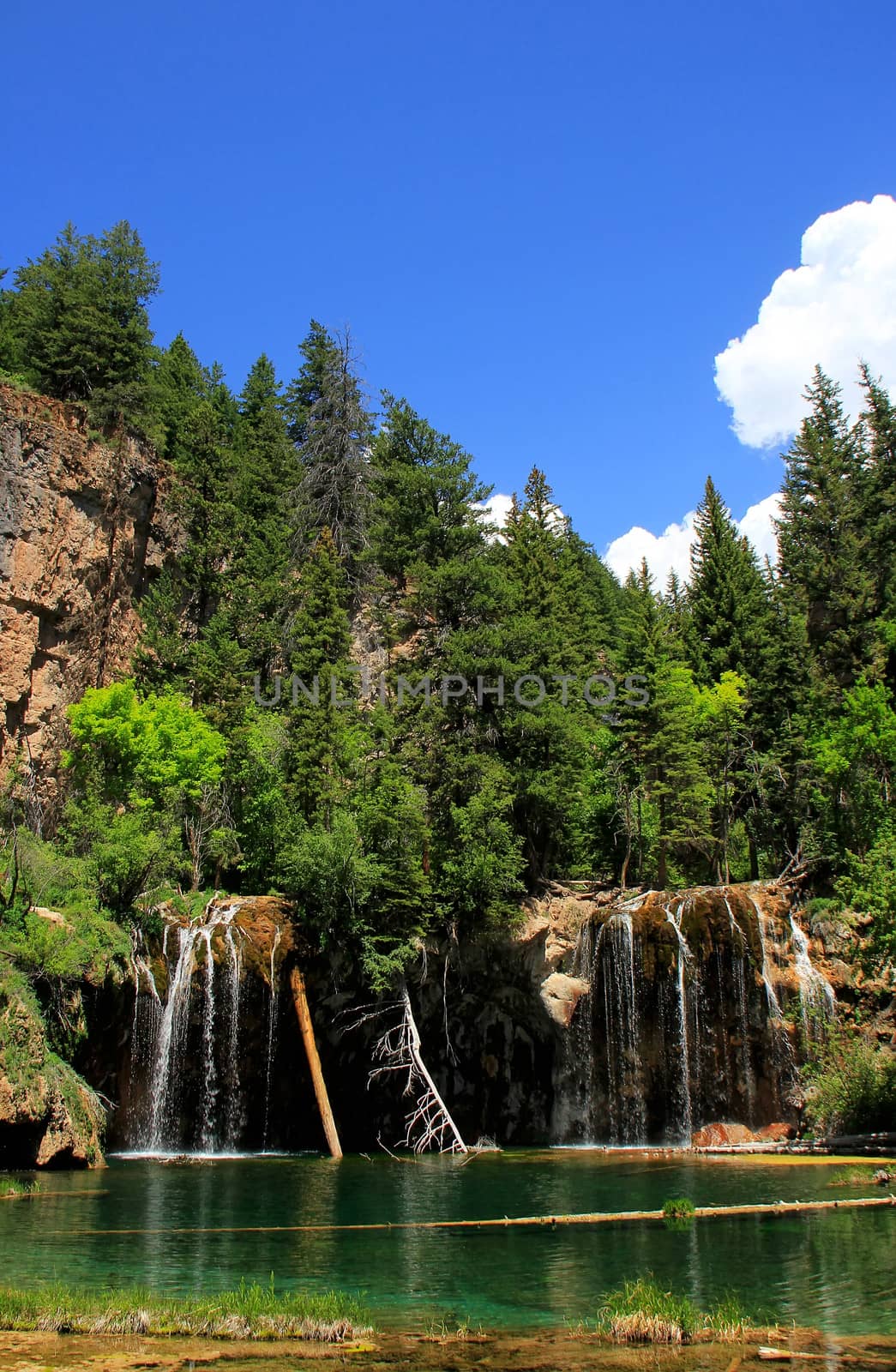 Hanging lake, Glenwood Canyon, Colorado, USA