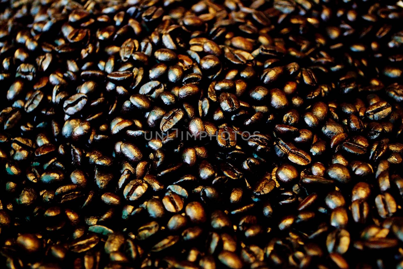 coffee beans by apichart