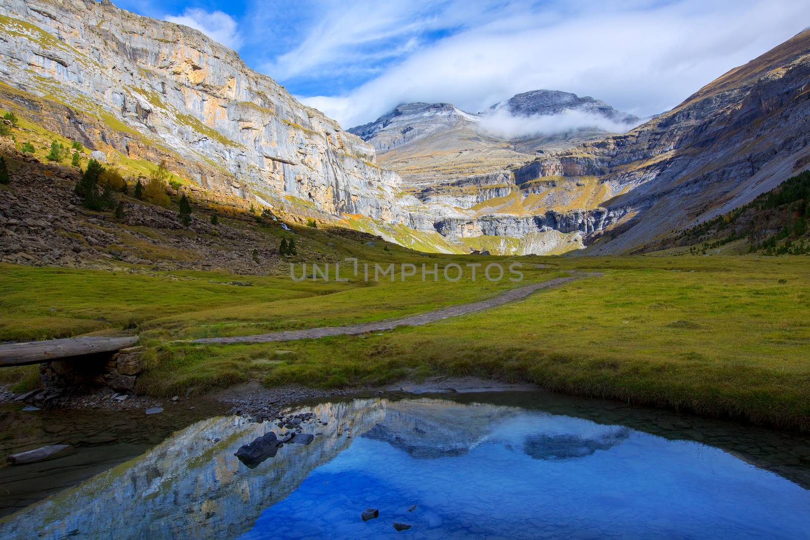 Monte Perdido and Soum Raymond at Soaso circus in Ordesa Valley by lunamarina