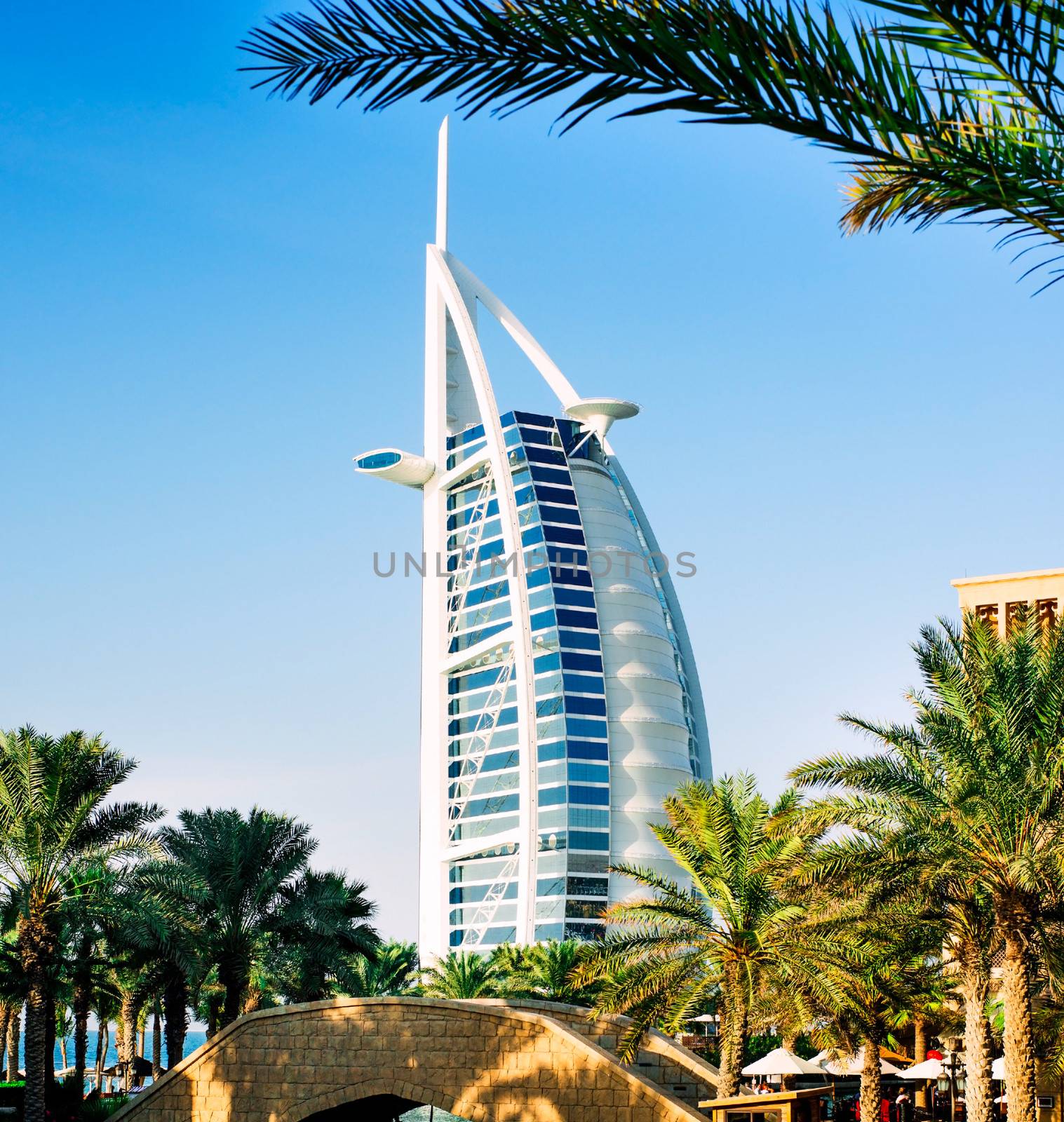 Burj Al Arab by GekaSkr