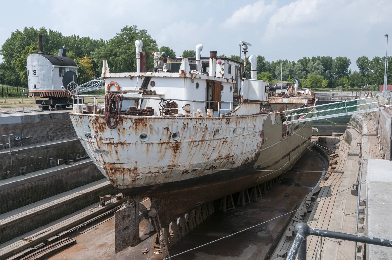 ship in the only working drydock in holland called Jan Blanken droogdok