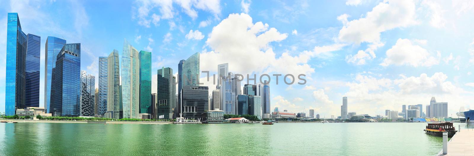 Panoramic view on Singapore city center by joyfull