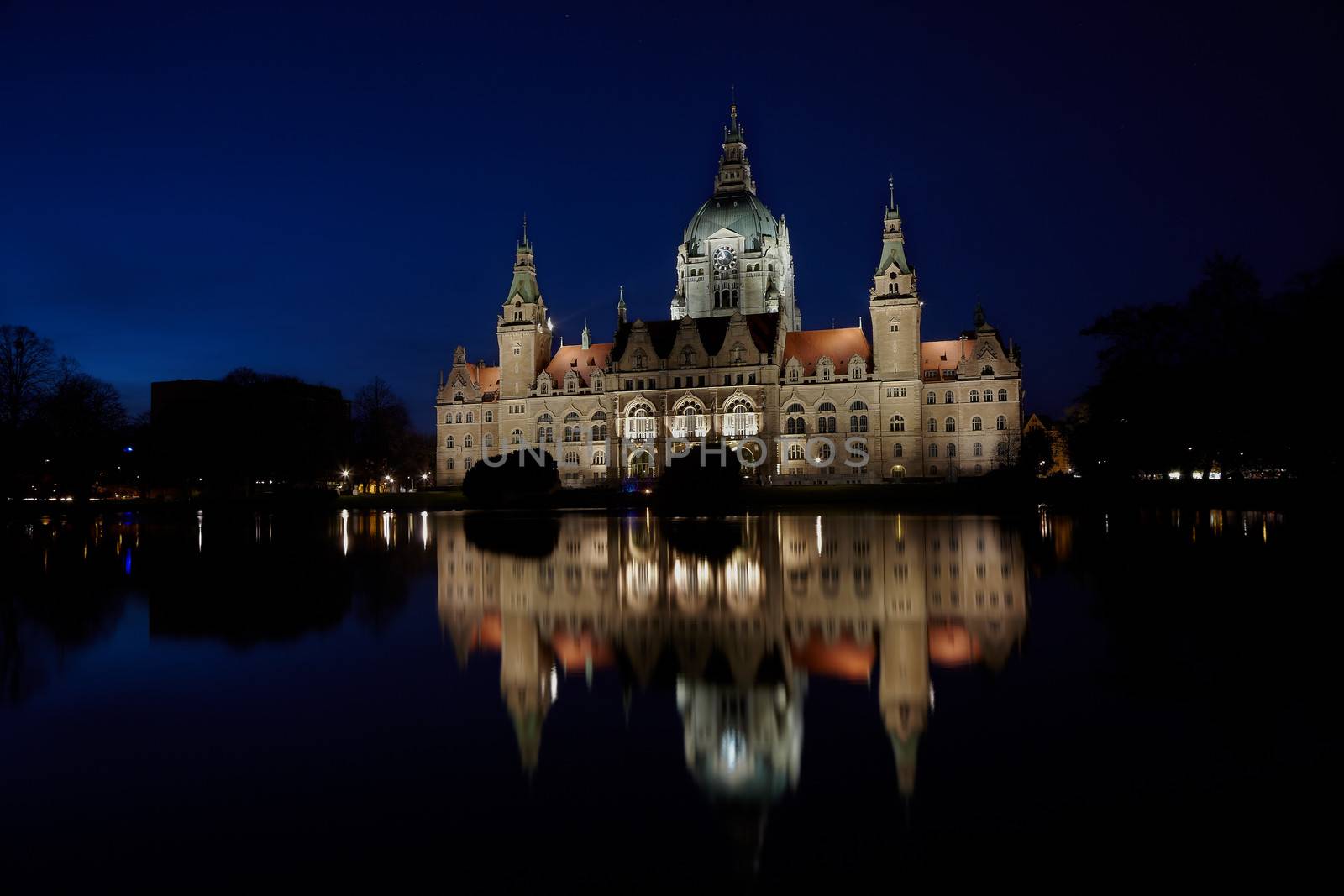 The New City Hall (German: Neues Rathaus) or New Town Hall in Hanover, Germany, is a city hall and was opened on July 20, 1913, after having been under construction for 12 years.